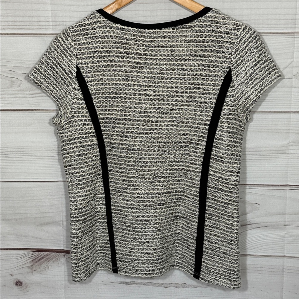 Ann Taylor Fitted Knit Pullover Top Cap Sleeves Size Medium - Picture 4 of 7